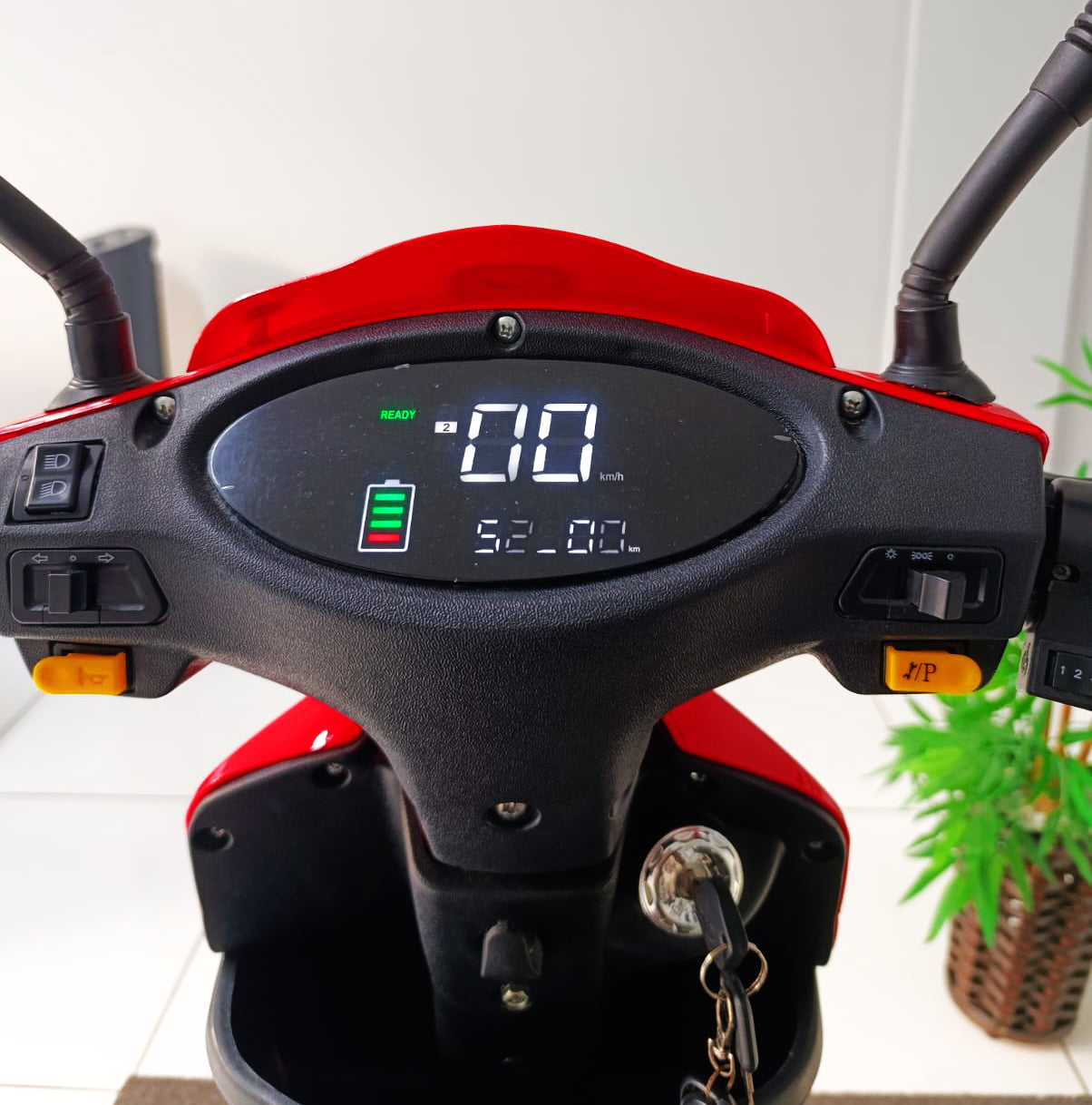 Scooter Elétrica XYH MiLG - Vermelha (autopropelido)